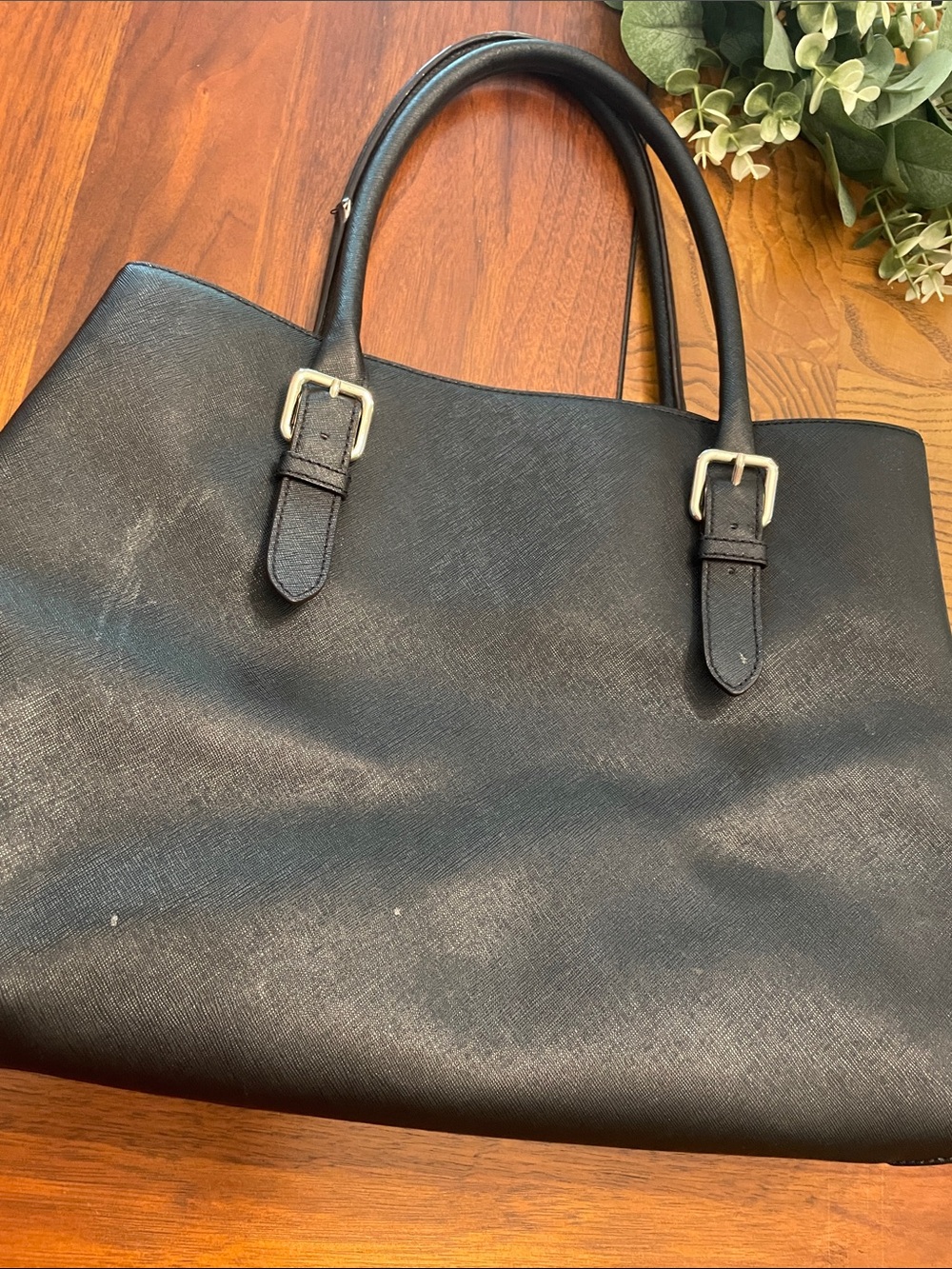 kate spade Black Saffiano Leather Tote with Gold Logo C66 - Picture 11 of 13
